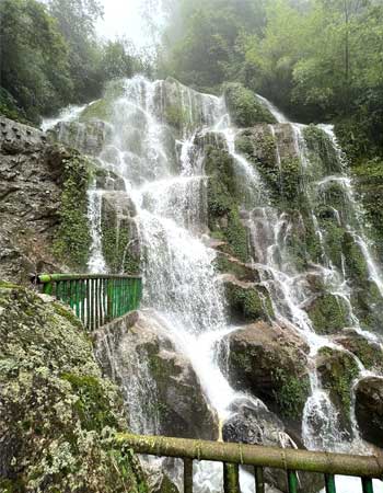 Bangthang Waterfalls